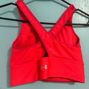 Women’s under armour sports bra.